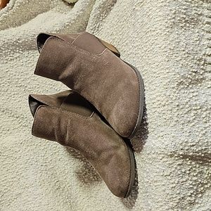 Womens Booties